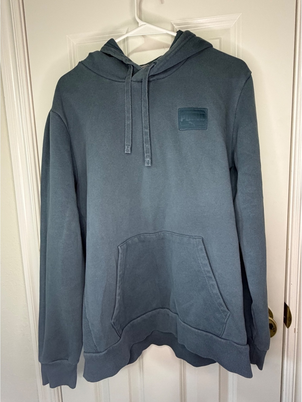Puma Men’s Hoodie Slate Blue Grey Tonal Logo Waffle Knit Hoodie Size Large